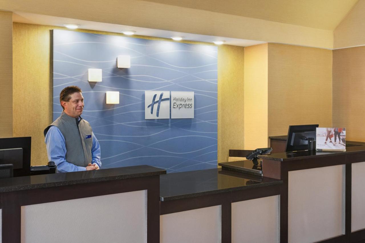 Holiday Inn Express Hotel & Suites Edmond By Ihg Exteriör bild