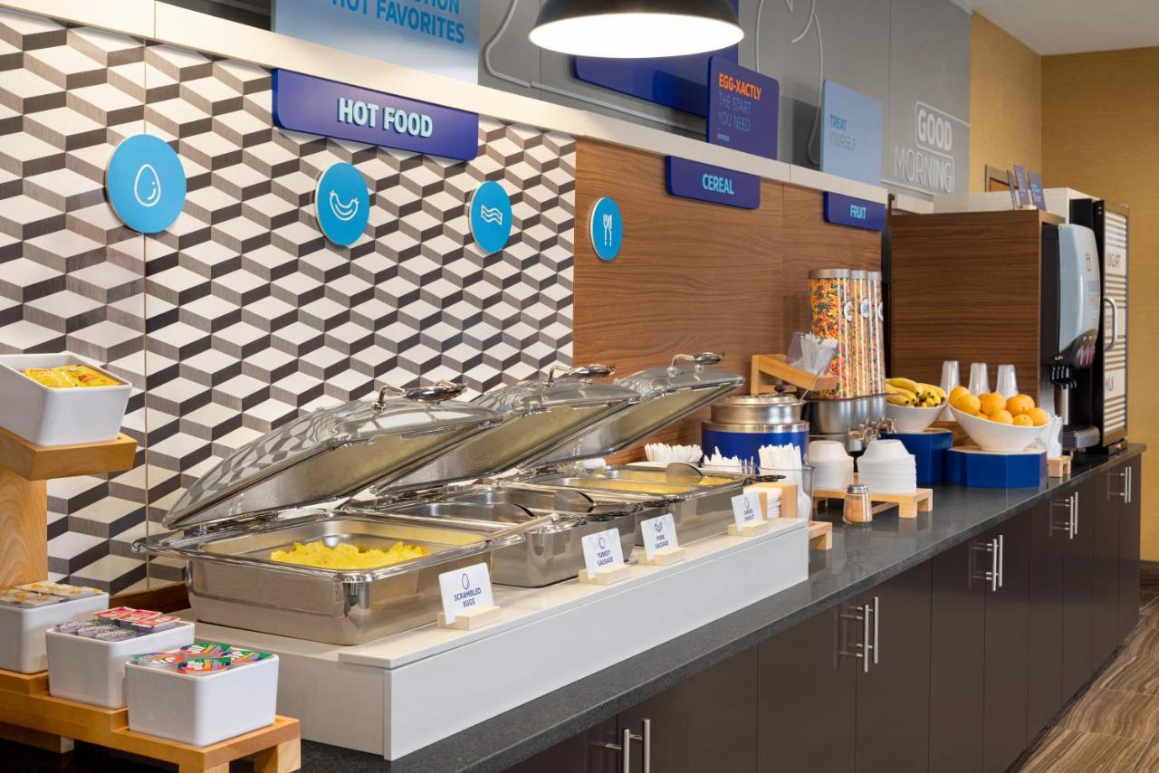 Holiday Inn Express Hotel & Suites Edmond By Ihg Exteriör bild